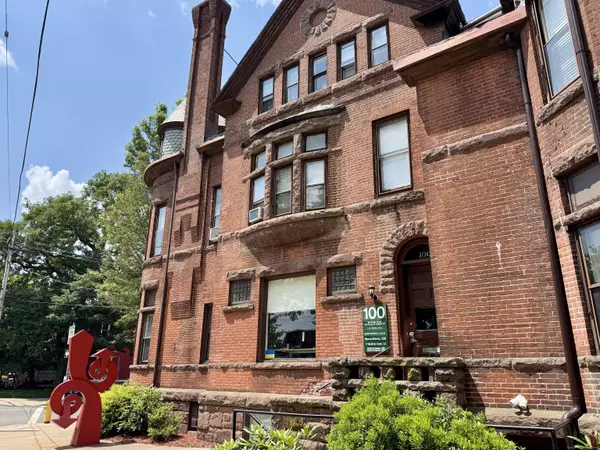 79 Trumbull Street #C9, New Haven, CT 06511