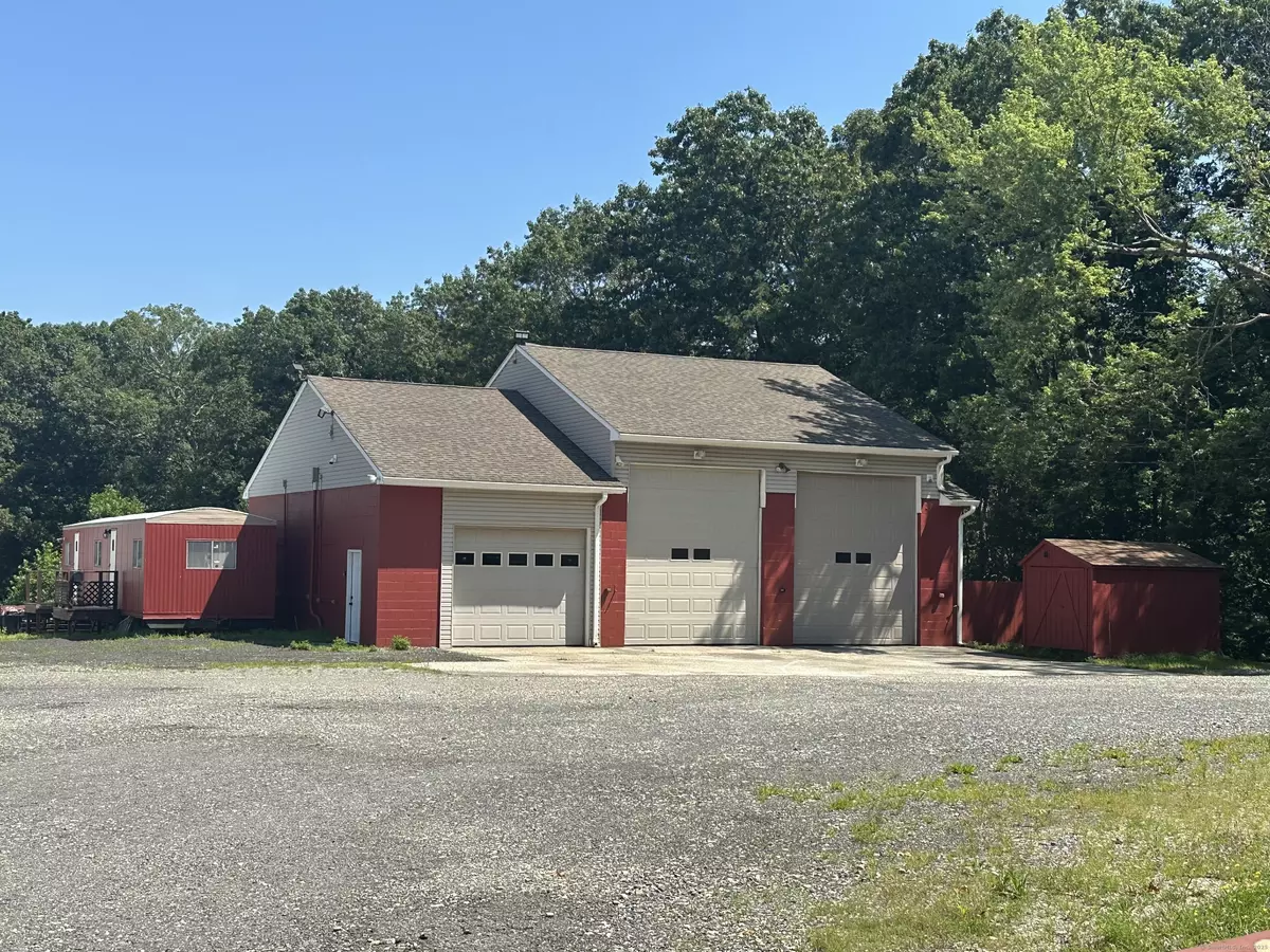 Killingly, CT 06239,68 Shepard Hill Road