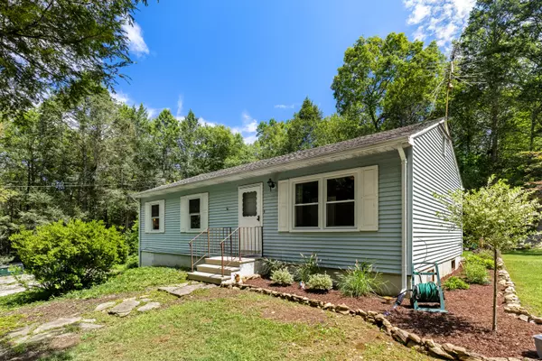 64 Moon Road, Ashford, CT 06278
