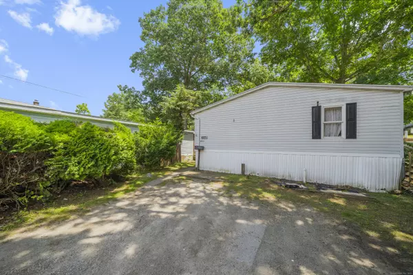 Norwich, CT 06360,607A Boswell Avenue