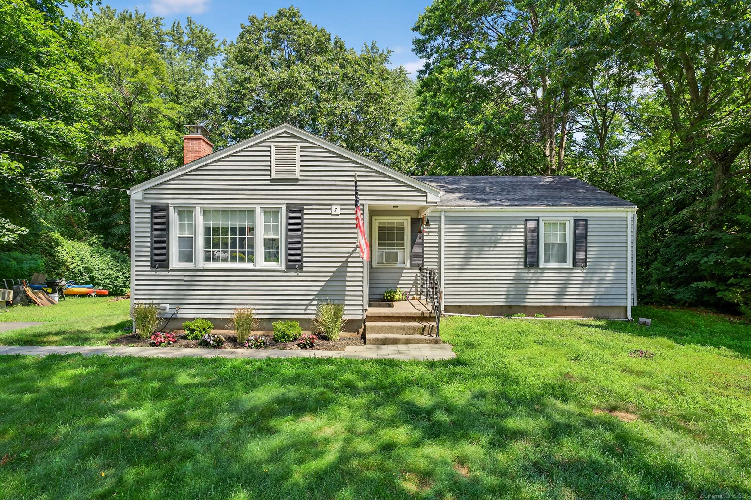 7 Bonnieview Drive, East Granby, CT 06026