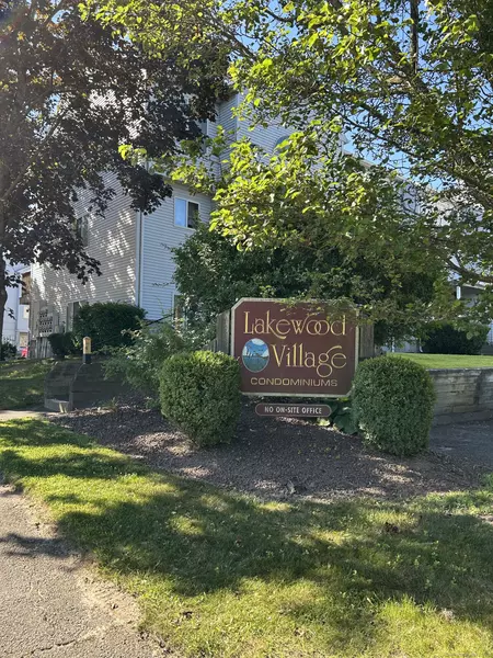 147 Hamden Avenue #APT I, Waterbury, CT 06704