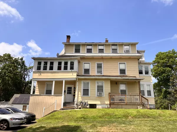 Meriden, CT 06450,25 New Street