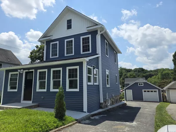 62 Davis Street, Danbury, CT 06810
