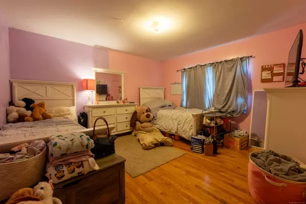 Bridgeport, CT 06606,295 Bartlett Street