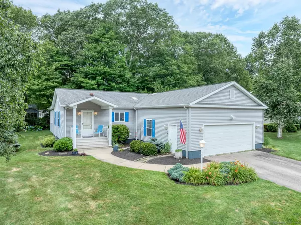 Montville, CT 06382,19 Wyndwood Road