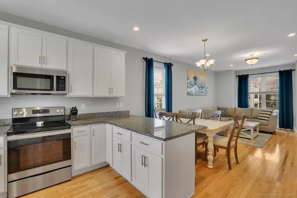 Southington, CT 06489,39 Eden Avenue #1