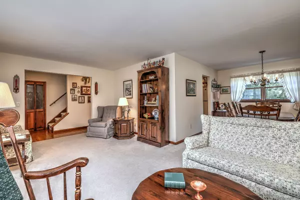 Monroe, CT 06468,30 Longview Road