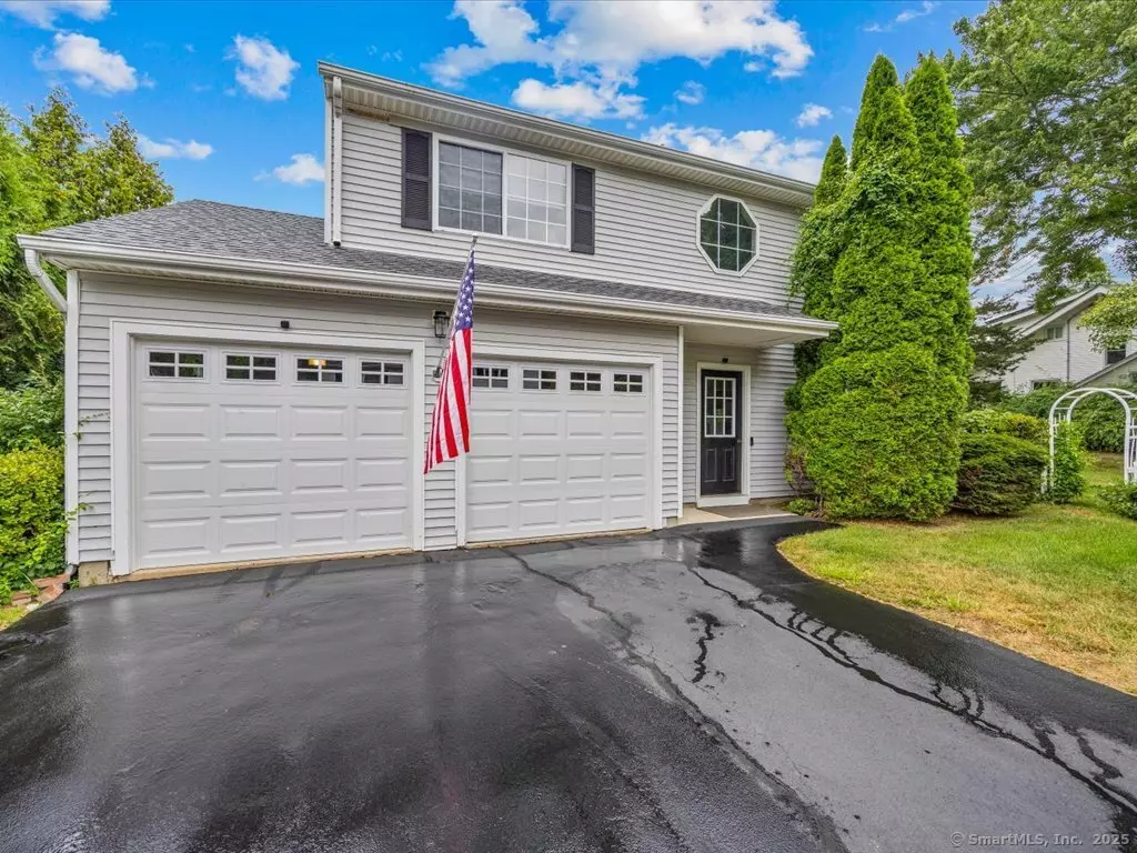 Madison, CT 06443,3 Apple Way