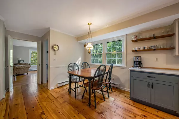Madison, CT 06443,23 Forest Hills Drive
