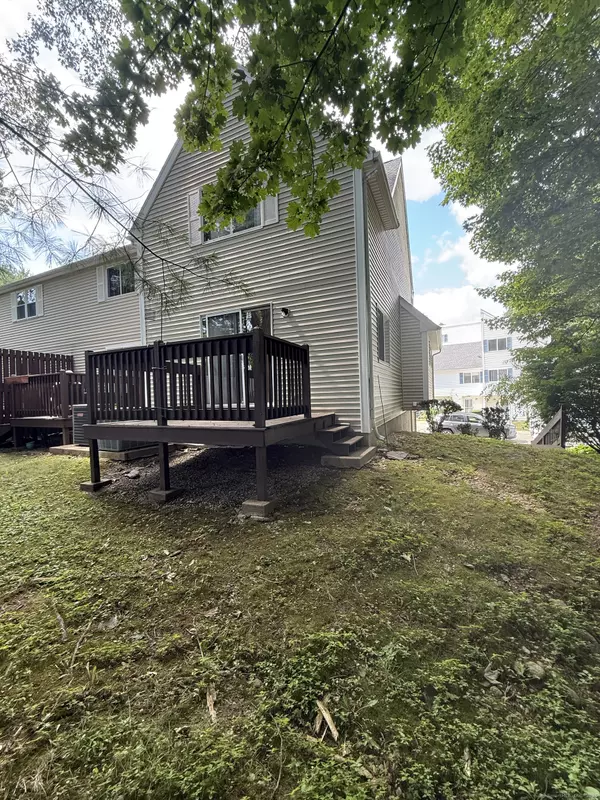Putnam, CT 06260,61 Perry Street #101