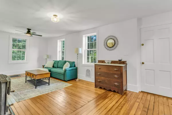 Madison, CT 06443,108 Boston Post Road