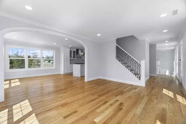 Old Saybrook, CT 06475,26 Meadowood Lane