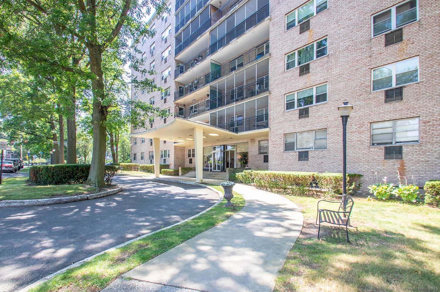 25 Cartright Street #8C, Bridgeport, CT 06604