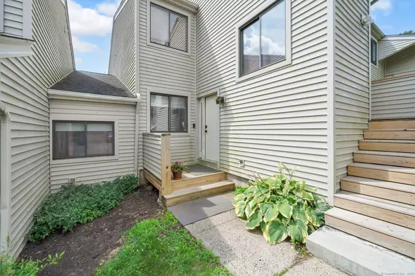 290 Brittany Farms Road #APT B, New Britain, CT 06053