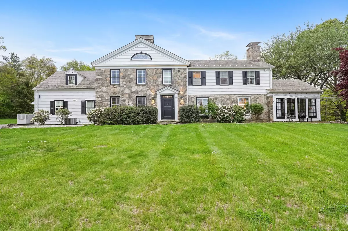 Easton, CT 06612,20 Fieldstone Drive