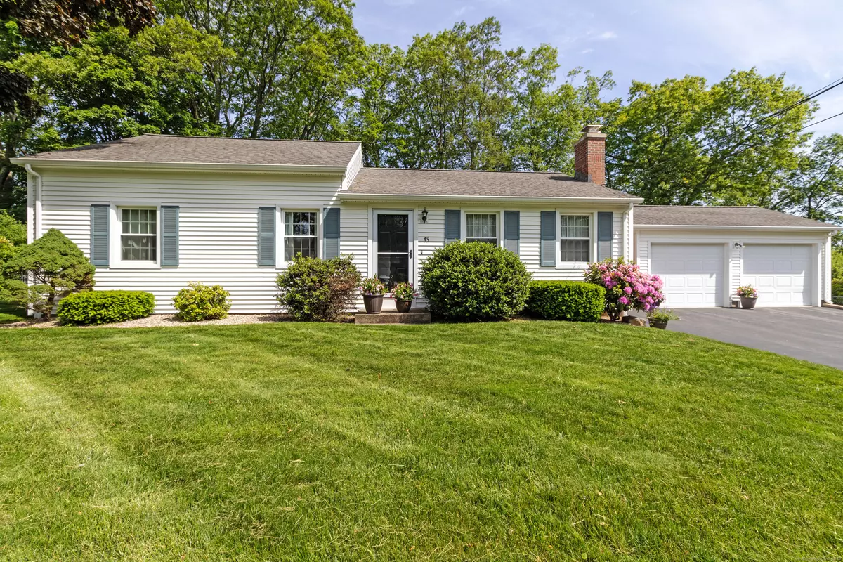 Bristol, CT 06010,49 Driftwood Road
