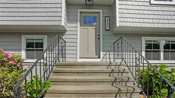 Fairfield, CT 06825,350 Bennett Street