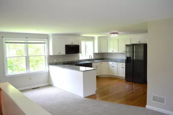 Farmington, CT 06032,1349R Farmington Avenue