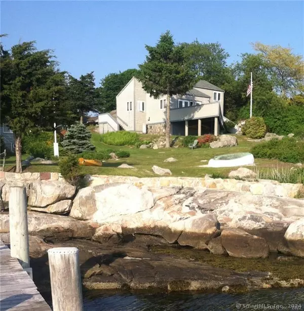 Stonington, CT 06355,24 Nauyaug Point Road