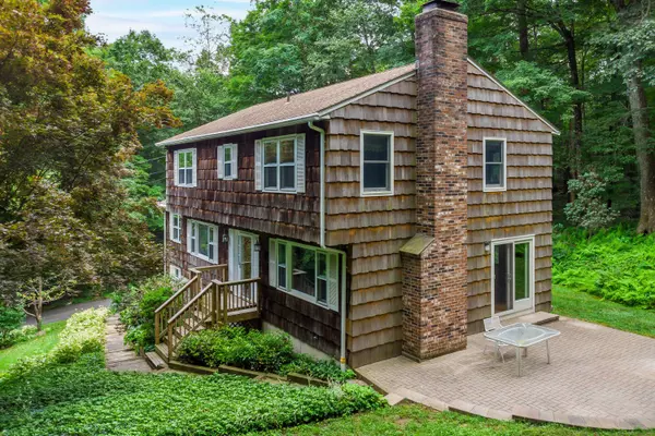 New Fairfield, CT 06812,159 State Route 37