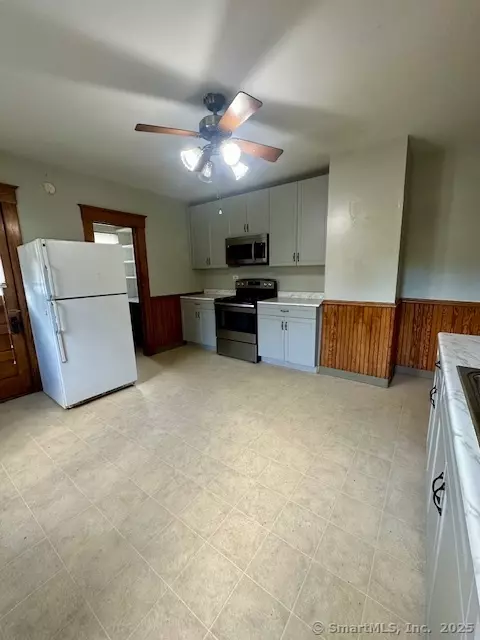 Bristol, CT 06010,68 Center Street