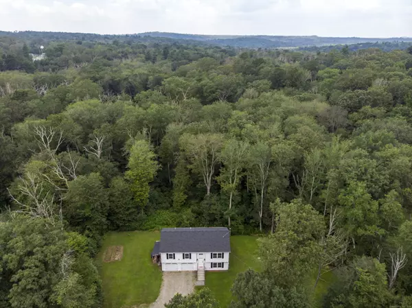 Brooklyn, CT 06234,35 Tripp Hollow Road