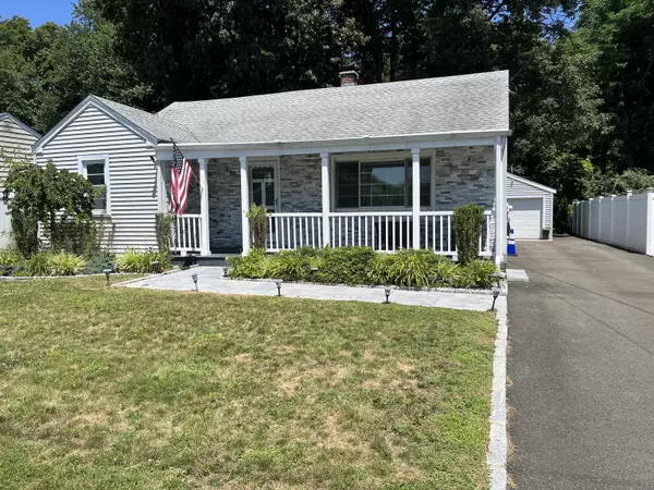 East Haven, CT 06512,31 Forest Street