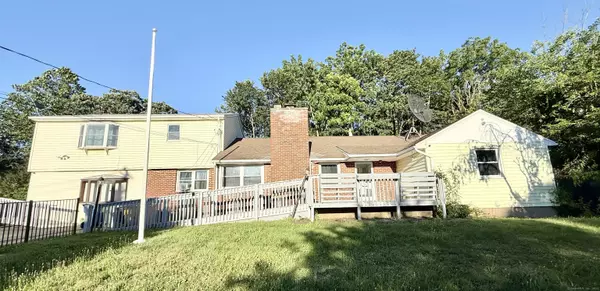 44 Woodlawn Terrace, Meriden, CT 06450
