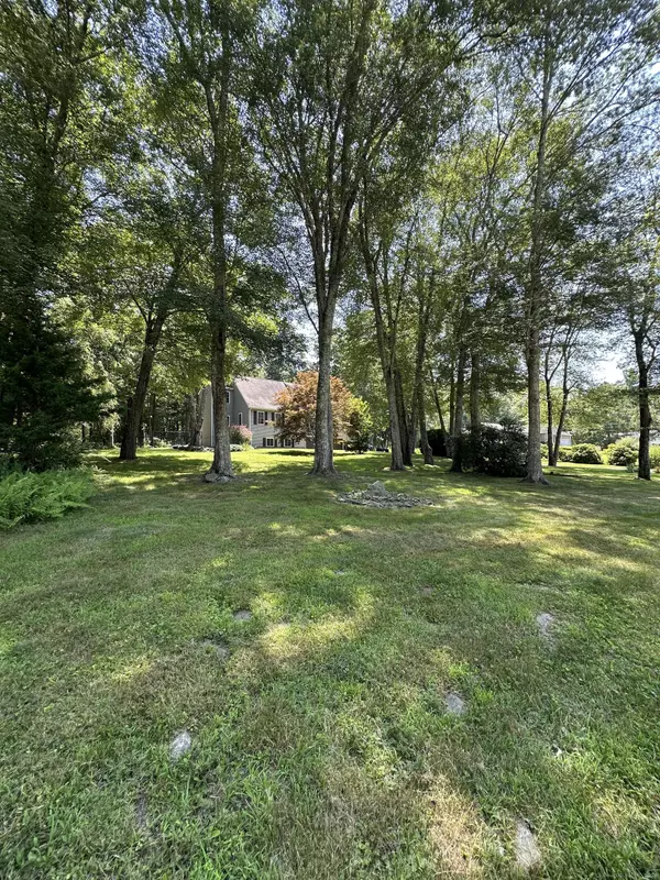 Plainfield, CT 06354,8 Juniper Lane