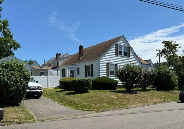 Stratford, CT 06614,202 Canaan Road