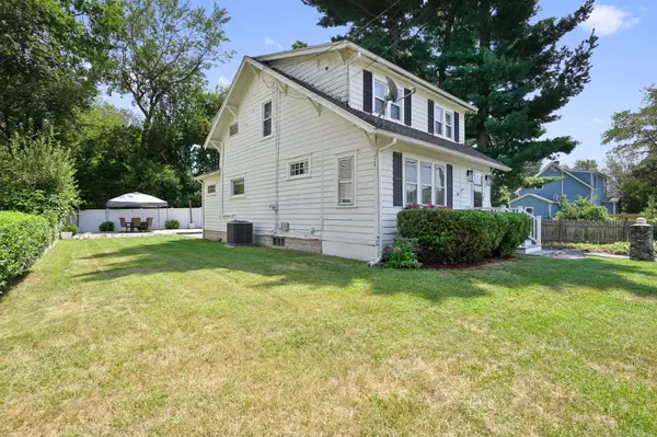 Milford, CT 06461,19 Raycroft Street