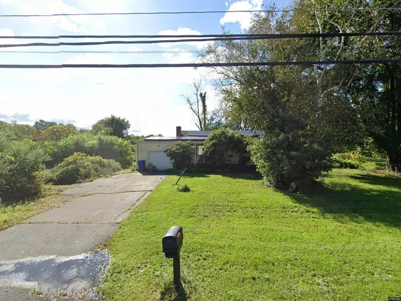 132 North Road, East Windsor, CT 06088