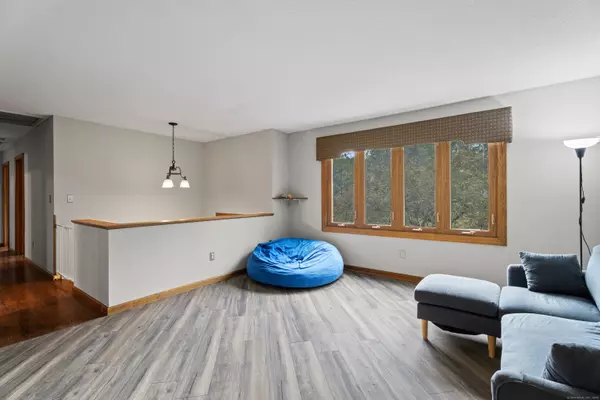 Cheshire, CT 06410,40 Abbey Court