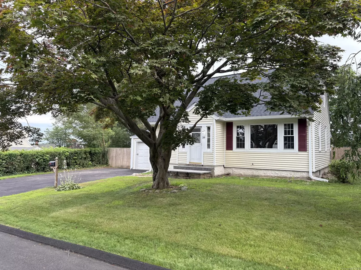 Bridgeport, CT 06606,39 Calvert Place