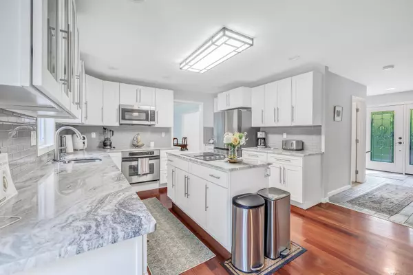 Shelton, CT 06484,190 Thoreau Drive