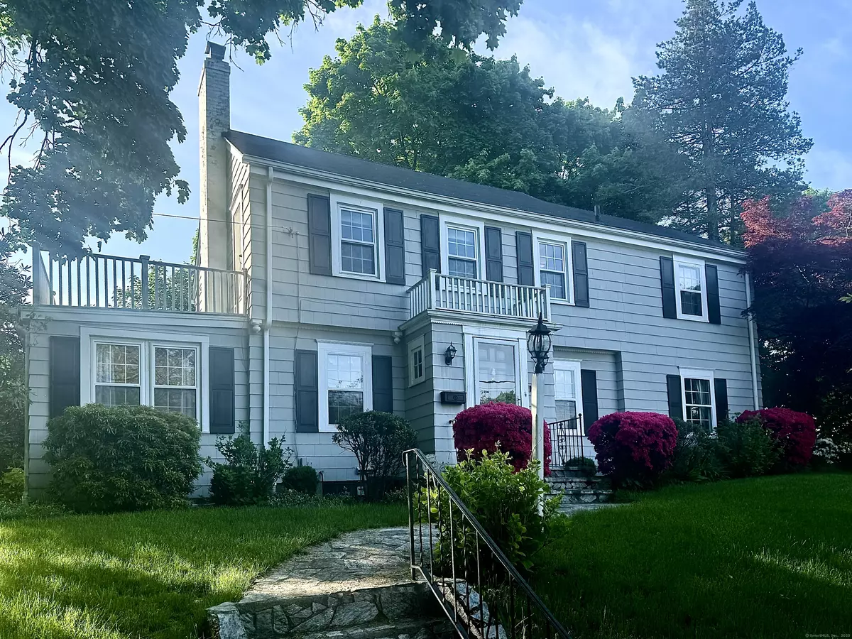 Fairfield, CT 06825,107 Rockland Road