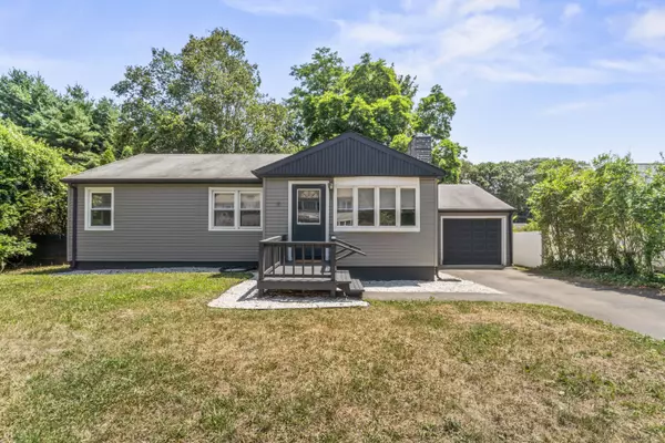 205 Rose Street Extension, East Haven, CT 06513