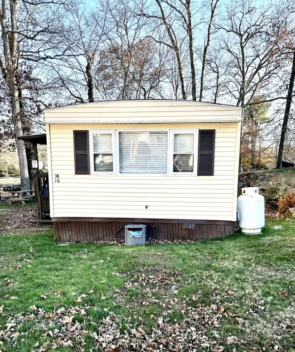 634 Hopeville Road #16, Griswold, CT 06351