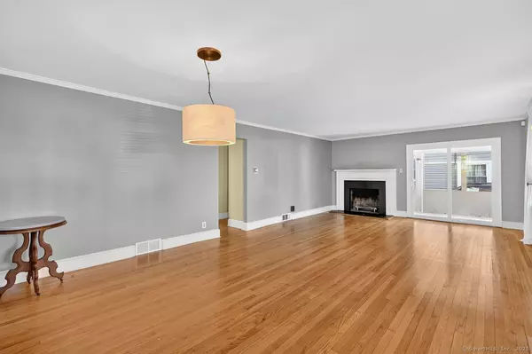 Milford, CT 06460,13 Millwood Street