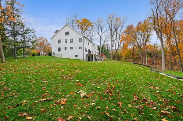 Westport, CT 06880,13 Terhune Drive