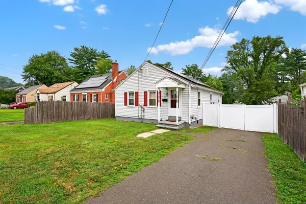 101 Seymour Street, Windsor, CT 06095