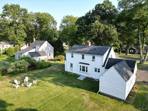 Simsbury, CT 06070,18 Oakwood Road