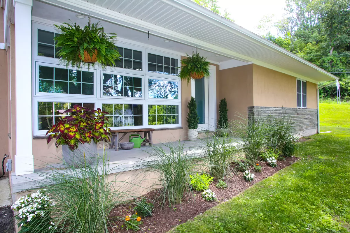 New Milford, CT 06776,2 Chatfield Road