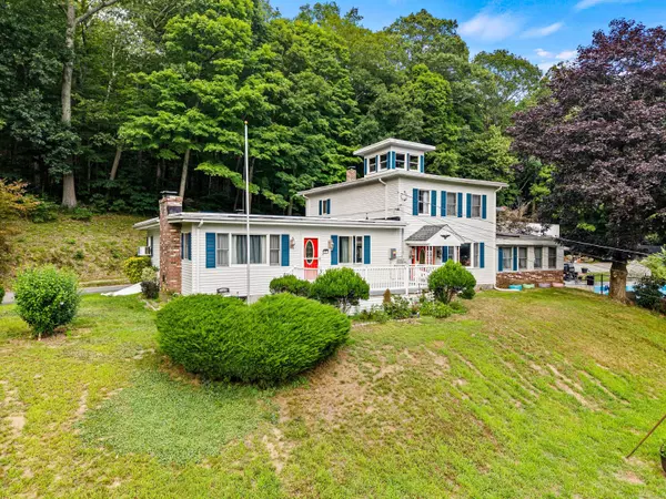 331 RT 163, Montville, CT 06353