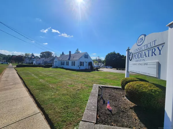 East Haven, CT 06512,128 Saltonstall Parkway