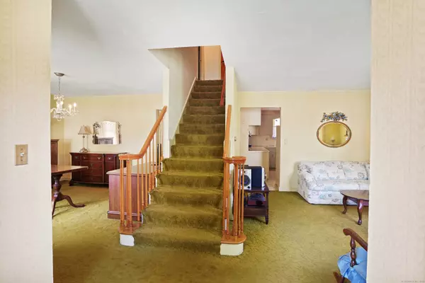 Bridgeport, CT 06606,669 Clark Street