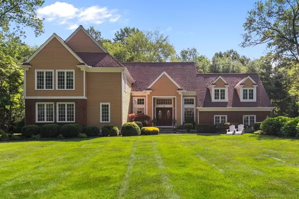 60 Red Barn Road, Trumbull, CT 06611