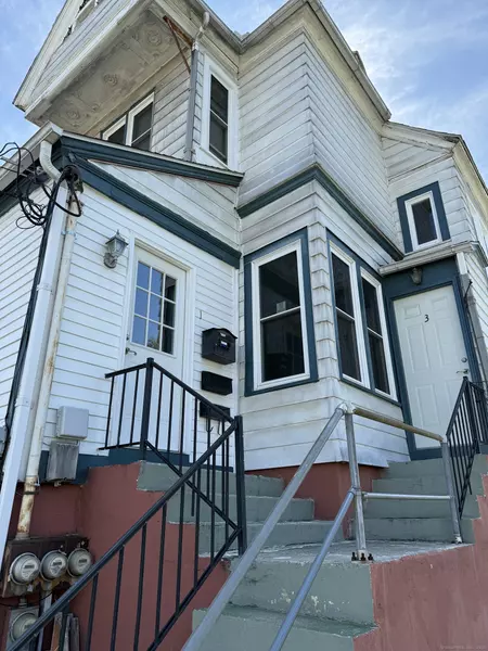 31 Willow Street #3, Stonington, CT 06355