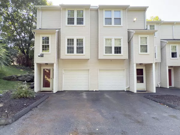 380 Hitchcock Road #209, Waterbury, CT 06705